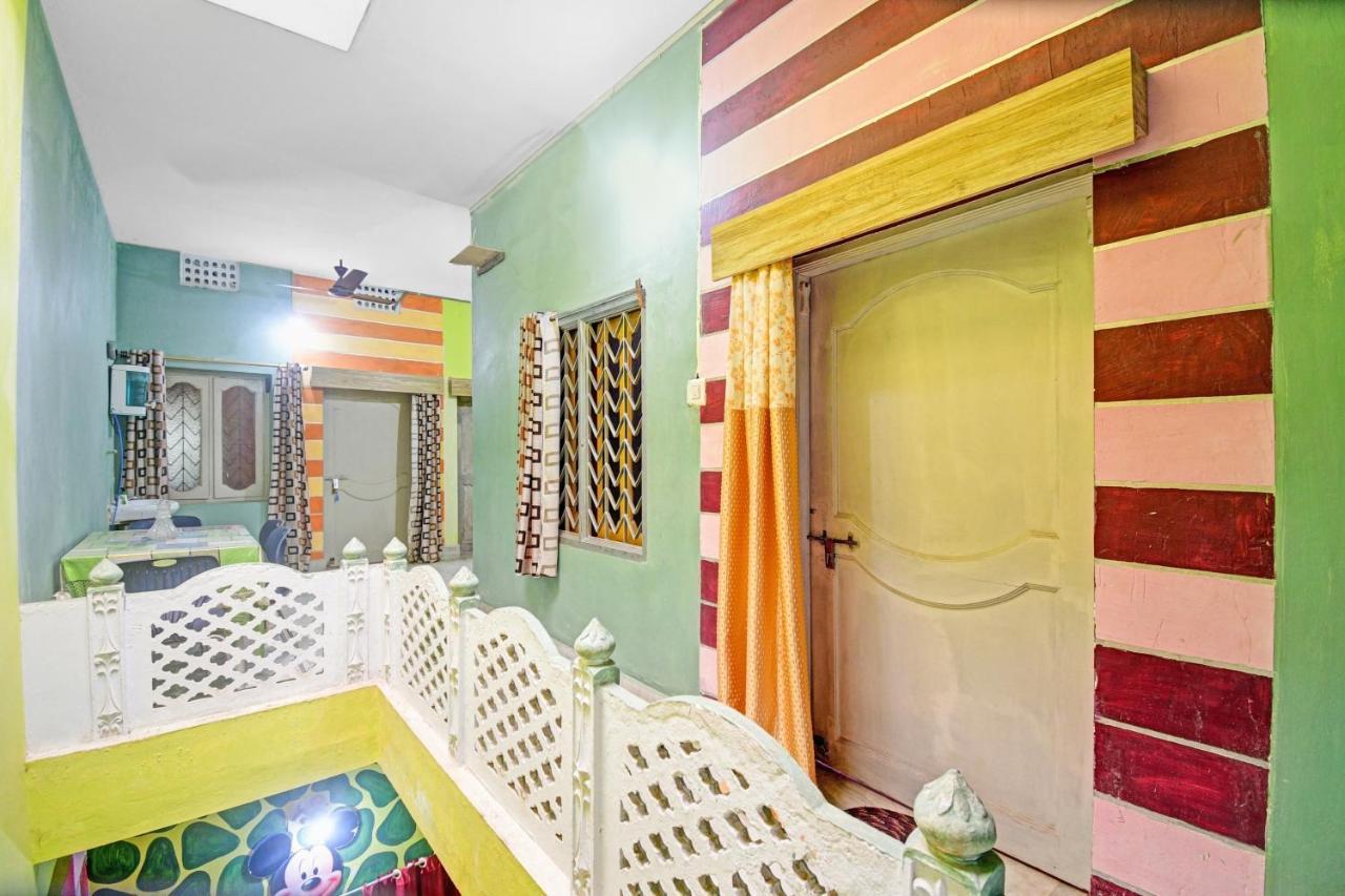 Spot On 81220 New Asha Hotell Puri Exteriör bild