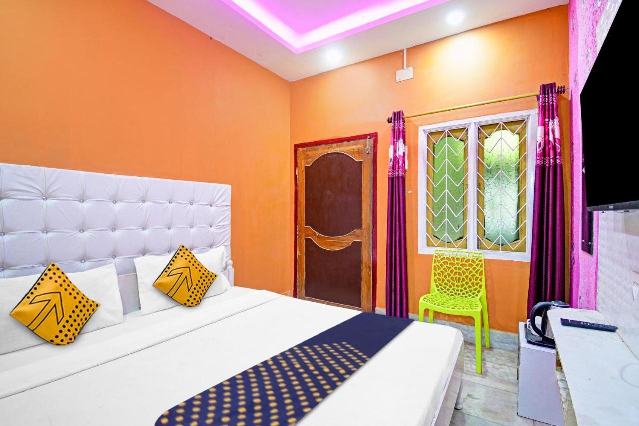 Spot On 81220 New Asha Hotell Puri Exteriör bild